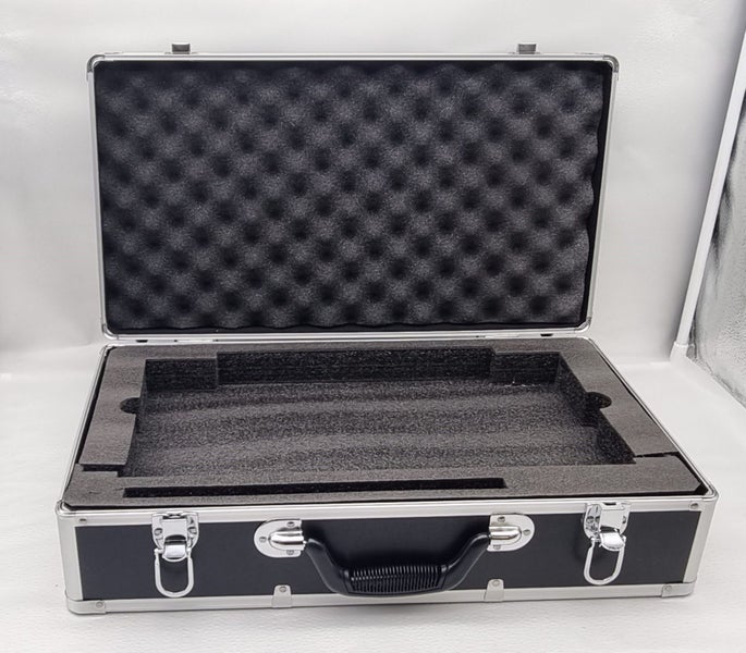 19 inch Aluminum Microphone Carry Case (MC18B) Black Carousel 6