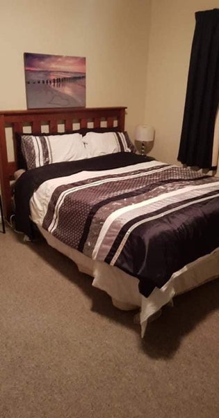 Bradford, 4 bedrooms629757682361611110