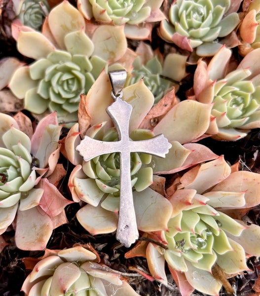 Large Sterling silver cross pendant62864731514882111