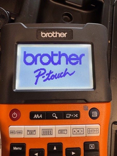 Brother P-touch E550W Carousel 2