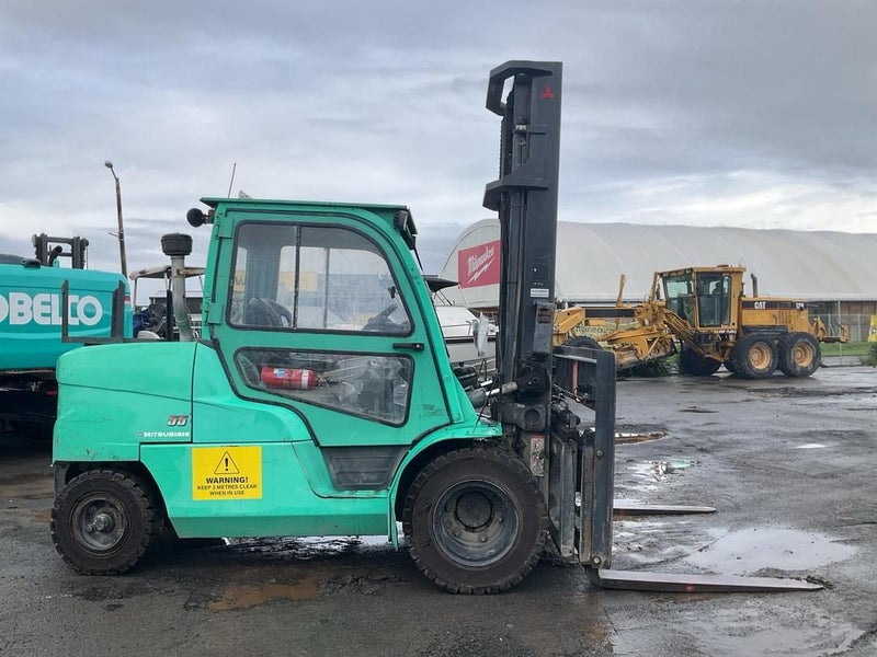 2016 Mitsubishi FD55NT Forklift (HLZ) Carousel 2