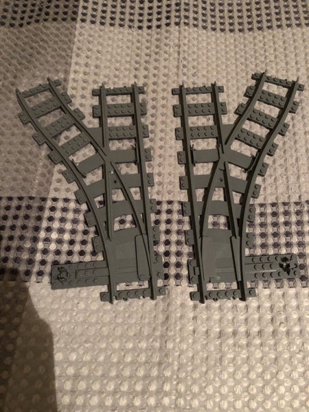Lego which tracks 2 Carousel 1