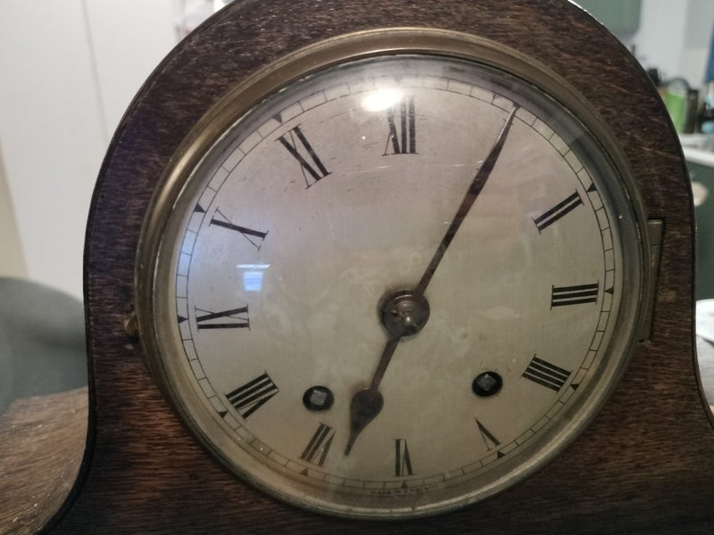 "Empire" Vintage clock Carousel 1