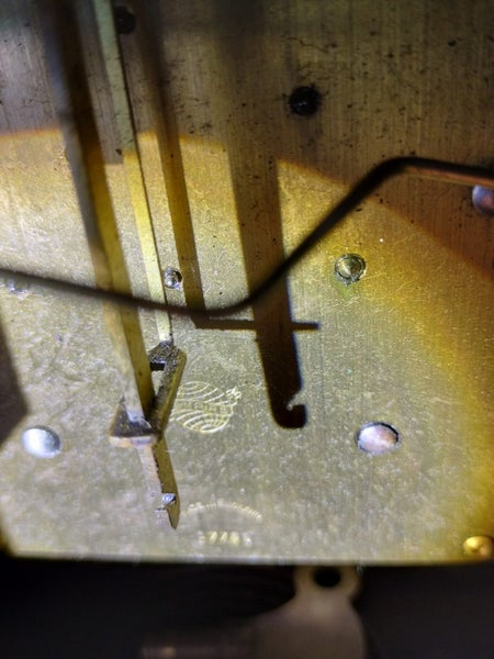 "Empire" Vintage clock Carousel 4