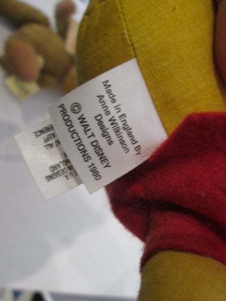 Retro Anne Wilkison Pooh Bear Teddy Carousel 2