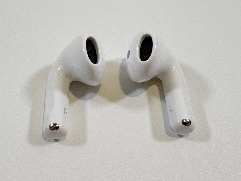 Apple AirPods 4th Gen with Active Noise Cancellation Carousel 4