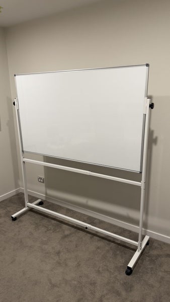 Whiteboard Lacquerde Double Sides Magnetic with Stand Carousel 2