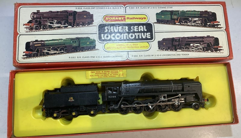 OO - Hornby - 9F 2-10-0 BR Loco - $1.00 reserve Carousel 10