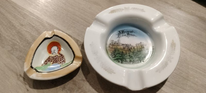 2 Old Ceramic Ashtrays Carousel 1