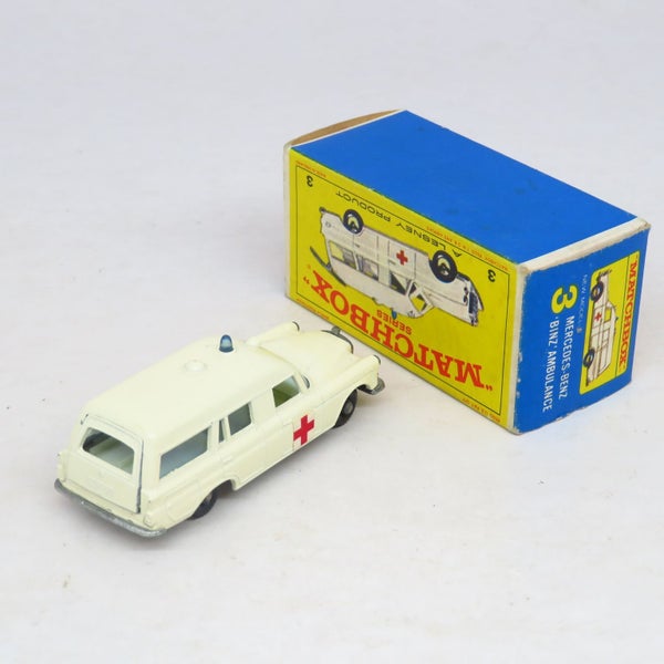 Matchbox - 3 Mercedes Benz Binz Ambulance - Boxed Vintage Lesney Carousel 2