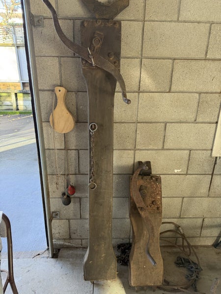 Timber Jack - power poles Carousel 1