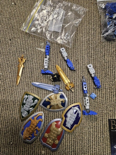 Lego - Bionicles/Knights Kingdom + Misc Carousel 11