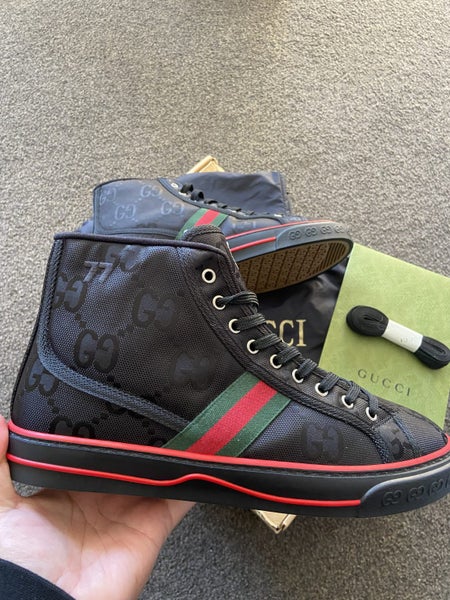 Gucci Men’s “Off The Grid” High top sneakers62936675151618111