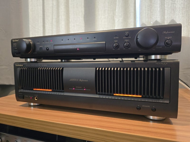 Technics SU-C800U & SE-A800S Pre/Power amplifiers Carousel 2