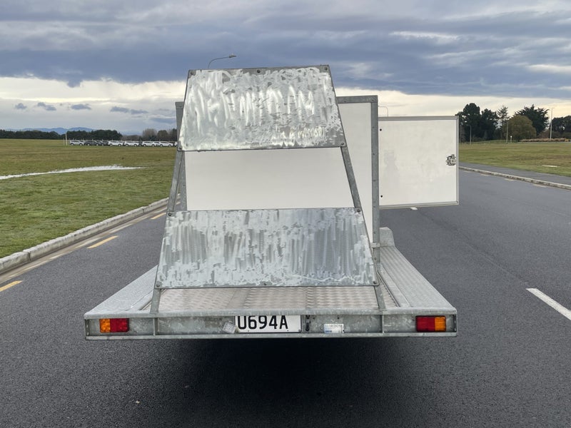 10 Bike Shuttle Trailer62863247504771112