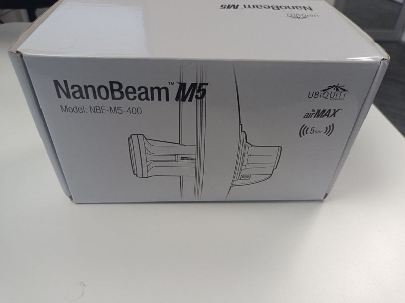 Ubiquiti NanoBeam M5 NBE-M5 (Half Set) – Antenna, Reflector, POE, More! Carousel 1