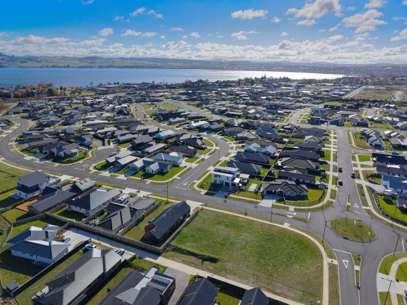 Flat, Sunny and Ready to Build!62866860172161113