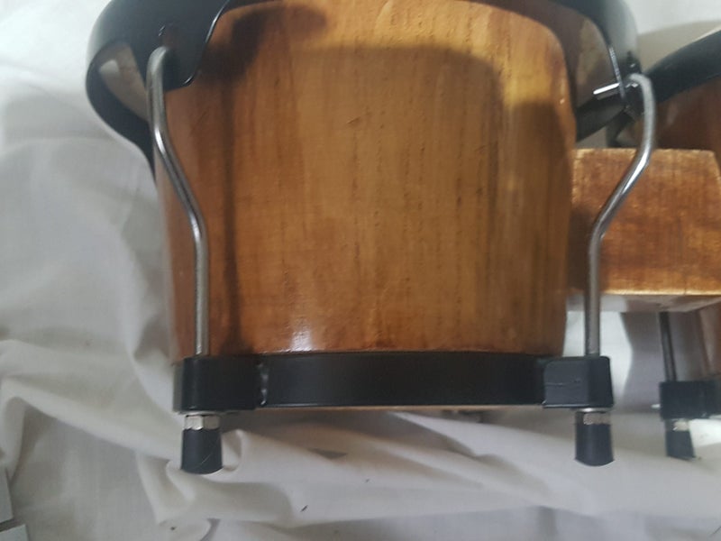 Bongos. 6 & 7 inches diameter. Sound great. new . good quality. Carousel 2