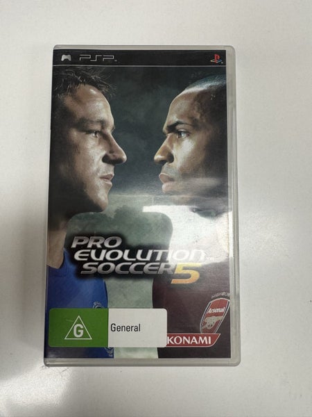PSP GAME - PRO EVOLUTION SOCCER 5 Carousel 1