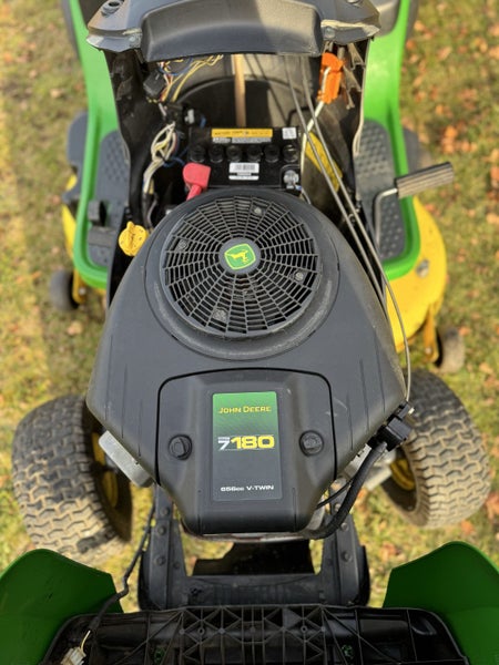 John Deere X155R Ride On62992596608770113