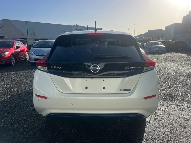 2018 Nissan Leaf G Model - Pro Pilot - English...62863247227266113