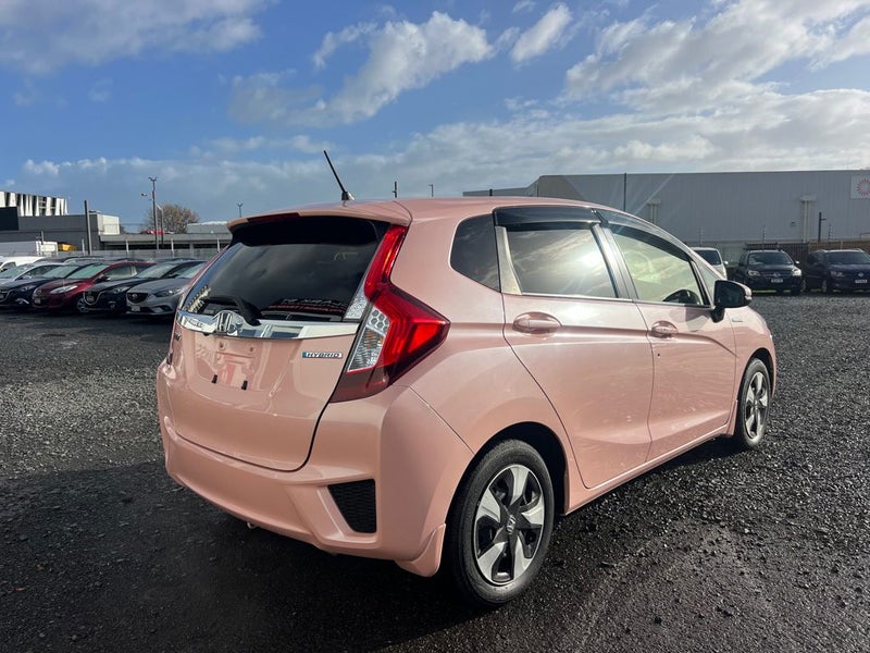 2016 Honda Fit Hybrid F-Package Comfort Edition...62854325989761112