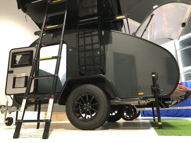 2025 Herocamper Ranger Black Edition62854326001794111