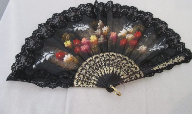 Hand Painted Floral Fan Carousel 1