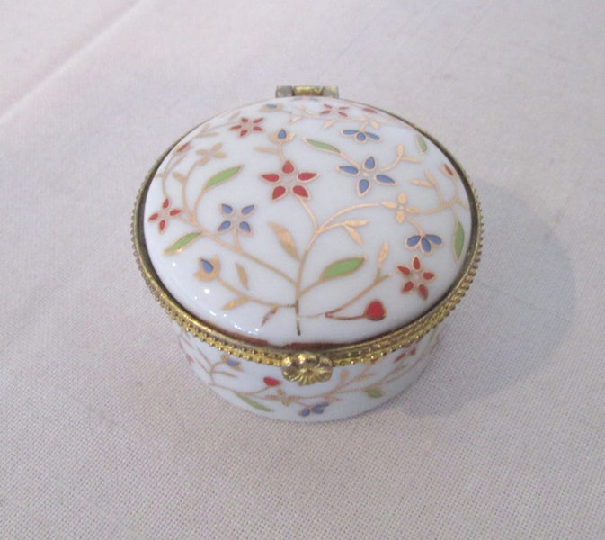 Small Floral Trinket Dish Carousel 1