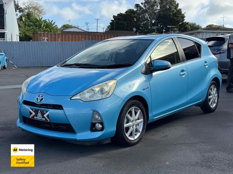 2012 Toyota Aqua HYBRID62864744228353113