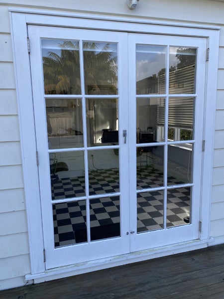 French doors Carousel 1