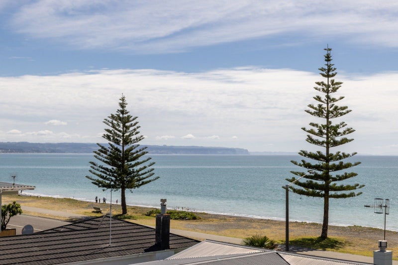 Image 1 of 33