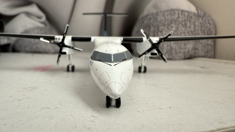 Air New Zealand Link (Air Nelson) Bombardier DHC-8-300Q Dash 8 Pacific Wave Carousel 7