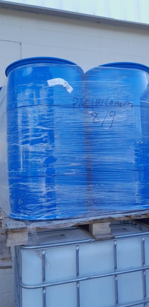 Water or Liquid barrels 250L - water troughs or plant beds62863859063427112