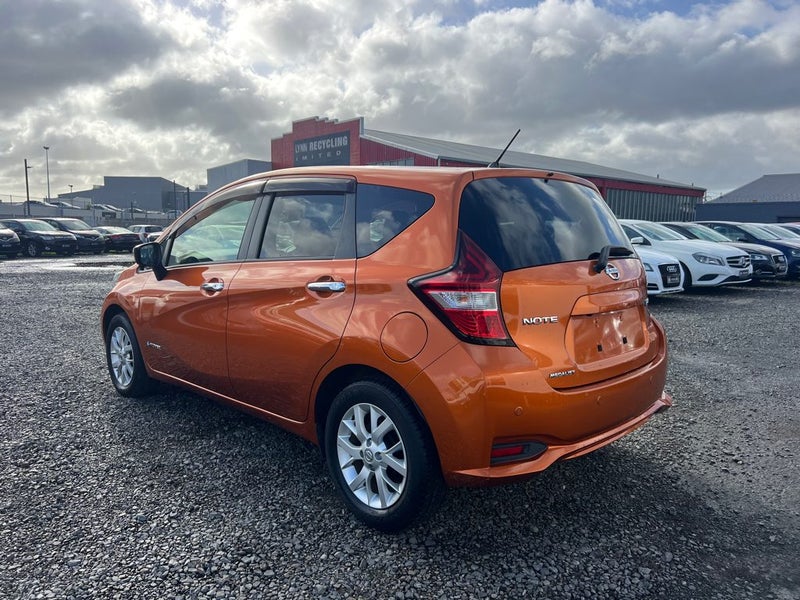 2017 Nissan Note e Power Medalist62854324807041114