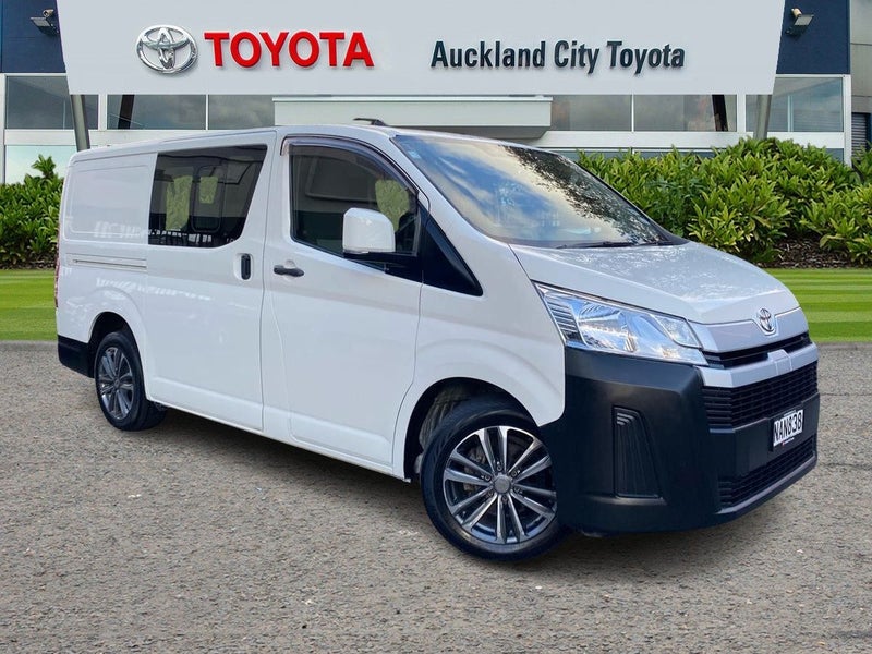 2020 Toyota Hiace ZR 2.8Ltr Turbo-Diesel628543248271381124