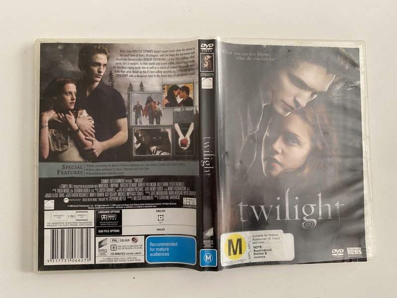 Twilight DVD (fantasy, romance) #1635 Carousel 1