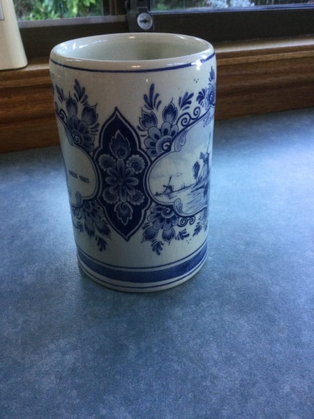 A RARE DELFT PORCELAIN MILITARY TANKARD Carousel 2
