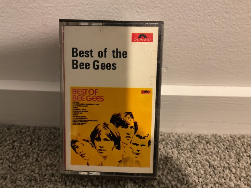 Bee Gees (Cassette) Carousel 1