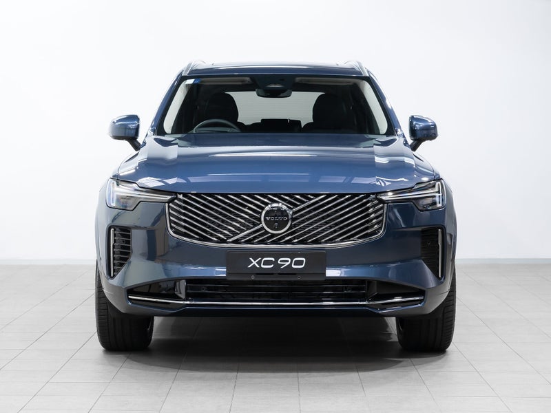 2025 Volvo XC90 B5 AWD Ultra Bright (Facelift)62864756537602111