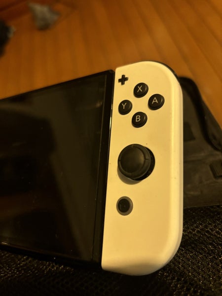 Switch OLED Bundle ($1 Reserve!) Carousel 5