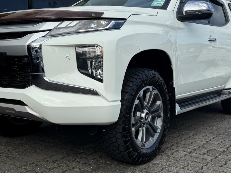 2020 Mitsubishi Triton VRX DC 4WD 2.4d62854323947651111