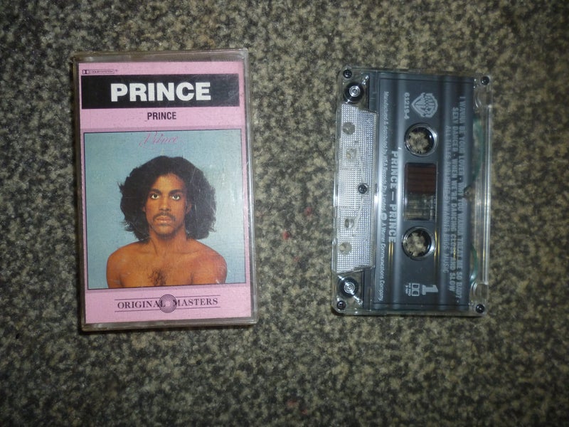 PRINCE PRINCE Carousel 1