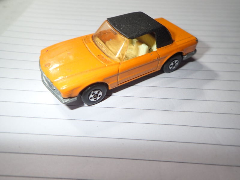 MATCHBOX superfast no 6 mercedes 350sl diecast model car england 1973 Carousel 1