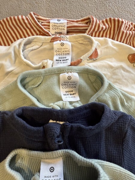 12 Onsies + Hats, Newborn Bundle, Excellent Condition AUS Brands62863216409090113