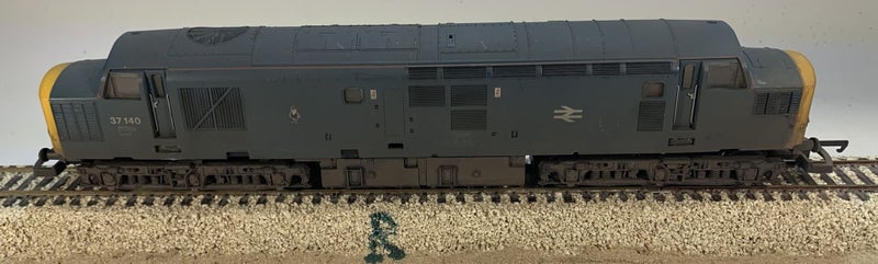OO - Lima - Class 37 - Dummy Loco - $1.00 reserve Carousel 1