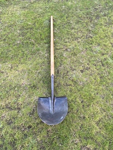 Large Garden Shovel Hercules Carousel 1