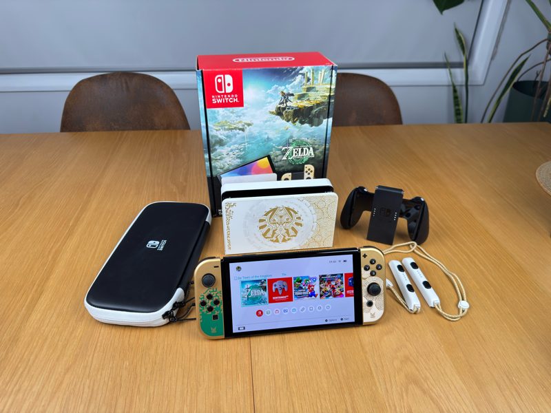 Nintendo Switch OLED Zelda The Tears of the Kingdom edition Carousel 2