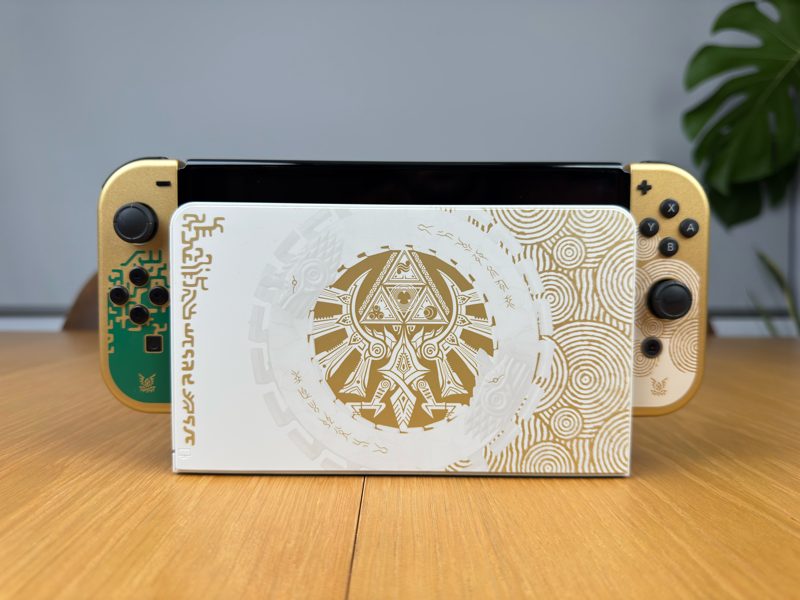 Nintendo Switch OLED Zelda The Tears of the Kingdom edition62863850897538113