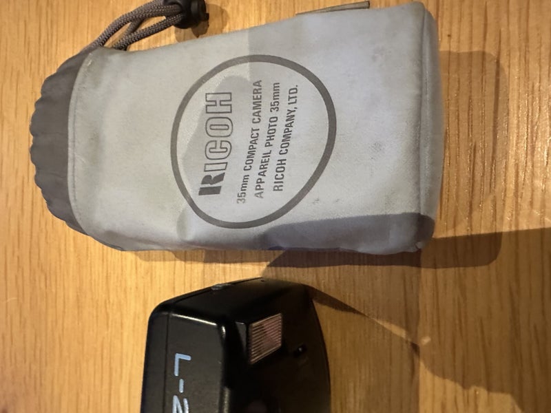 Ricoh 35 mm Compact Film Camera Carousel 2